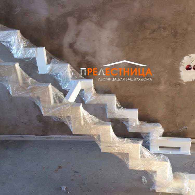 Karkas-lestnicy-dvoinoi-kosour_9.jpg